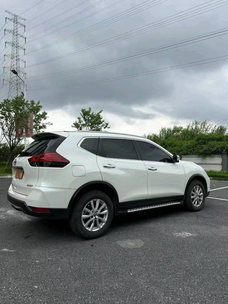 广州24年日产奇骏7