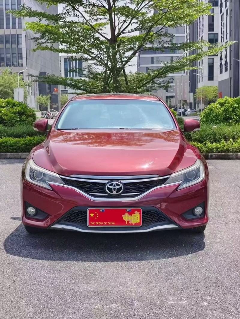 广州17年丰田锐志1