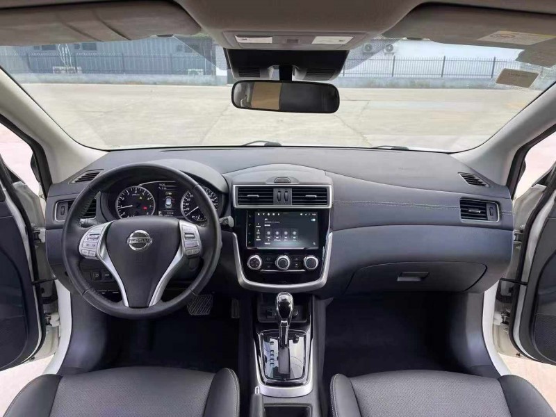 徐州20年日产骐达5