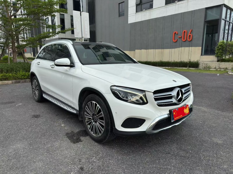 广州17年奔驰GLC3