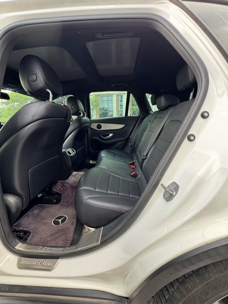 广州17年奔驰GLC6