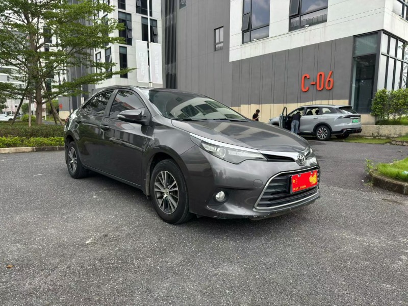 广州16年丰田雷凌3