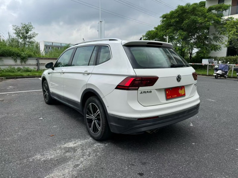 广州17年大众途观9