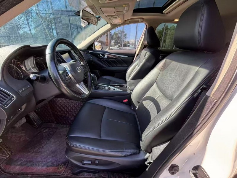 常德18年英菲尼迪Q50L3