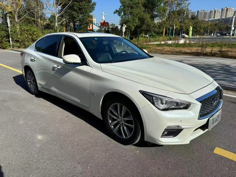 常德18年英菲尼迪Q50L5