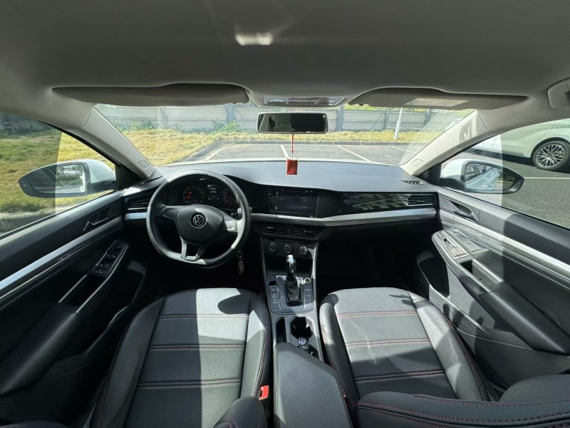 广州21年大众宝来7