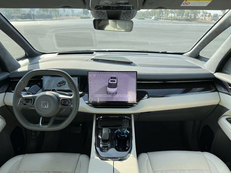 盐城24年极氪汽车0097