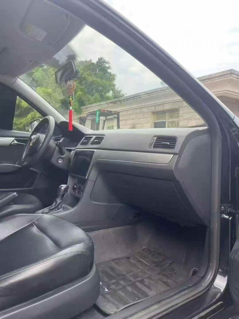 珠海17年大众朗逸6