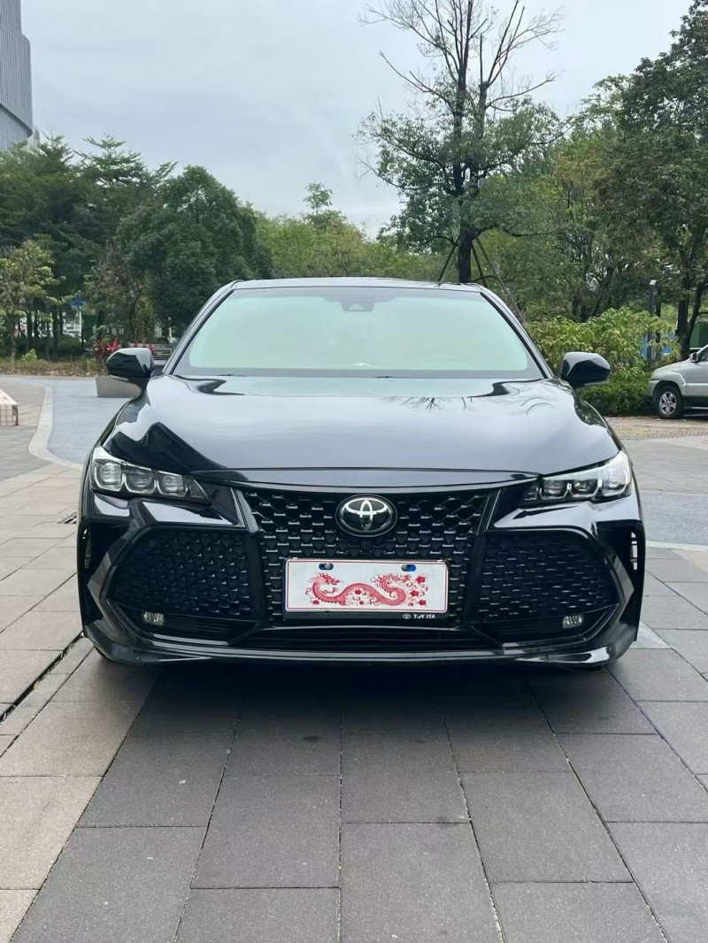 佛山21年丰田亚洲龙1