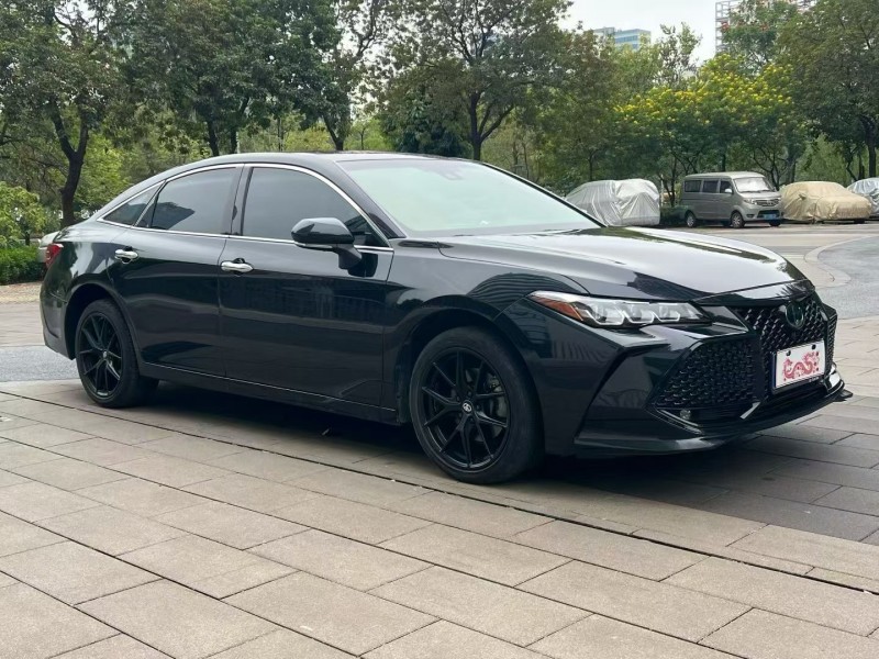 佛山21年丰田亚洲龙2