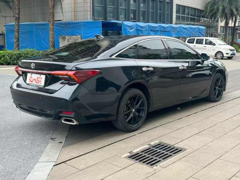 佛山21年丰田亚洲龙4