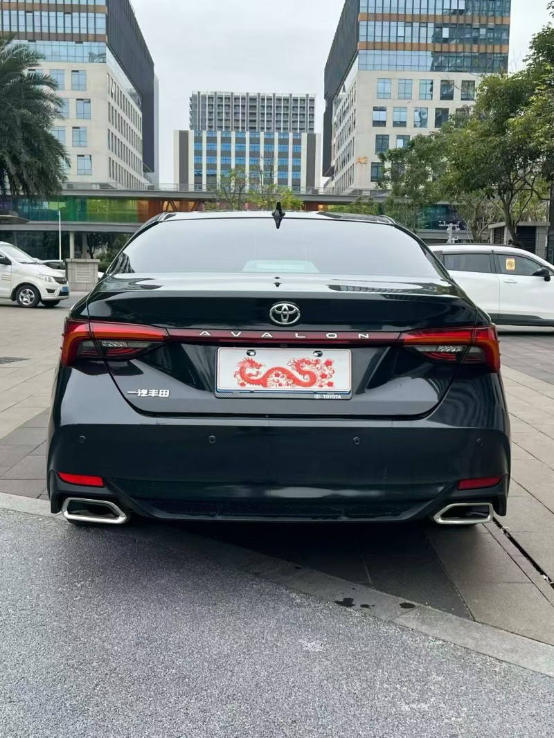 佛山21年丰田亚洲龙9