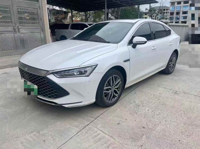 邵阳23年比亚迪秦2