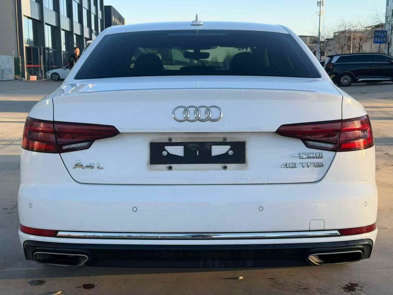 咸阳19年奥迪A4L9