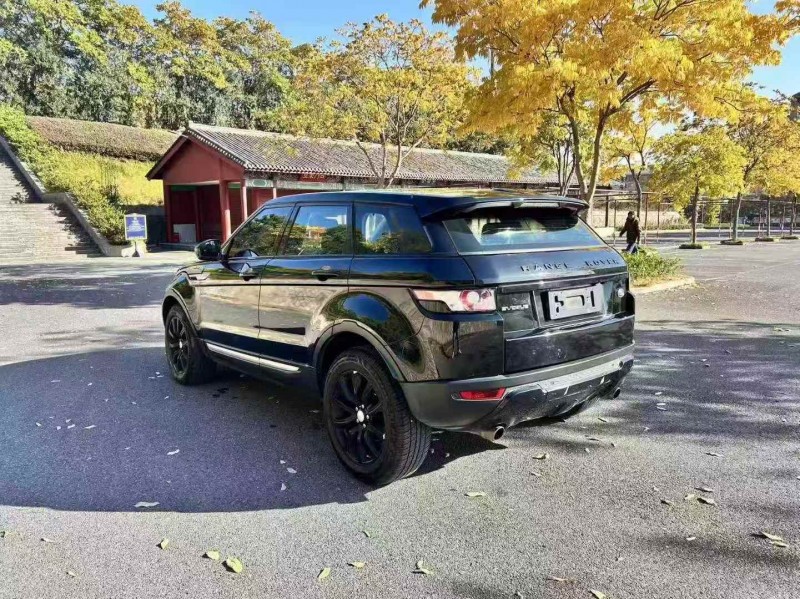 温州14年路虎极光7