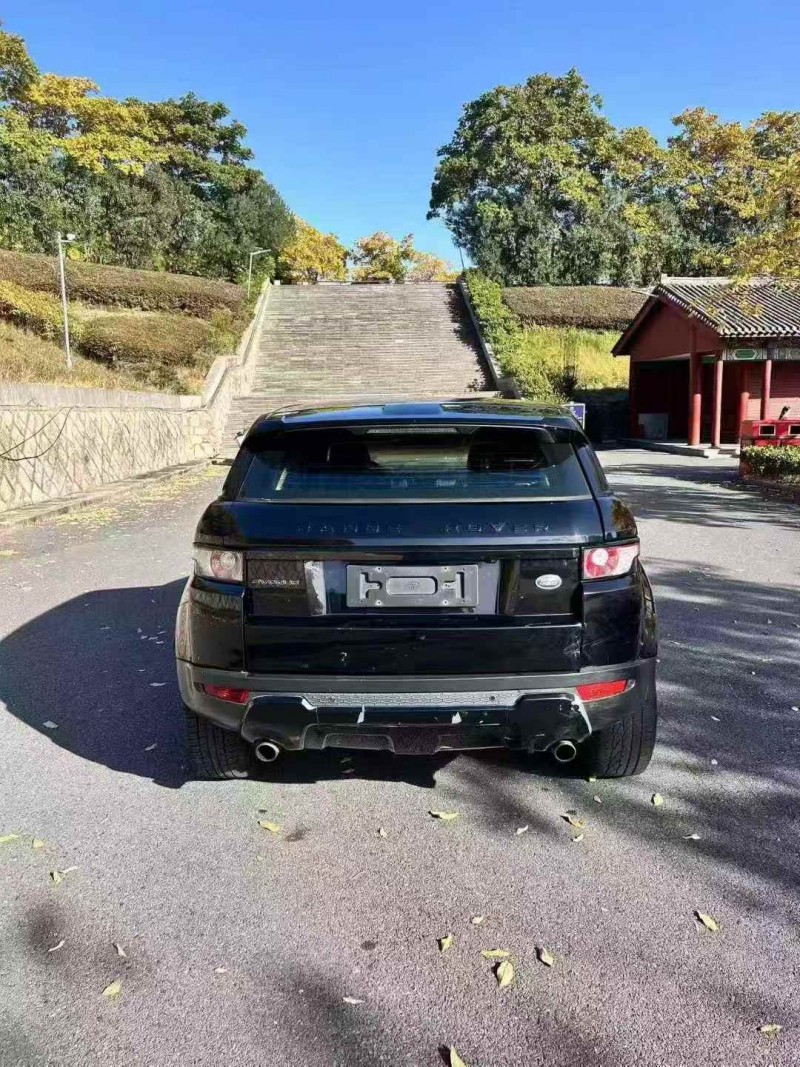 温州14年路虎极光9