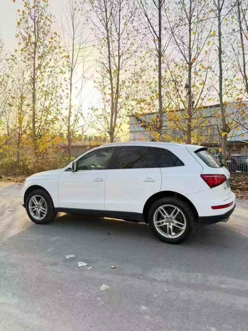 东营17年奥迪Q38