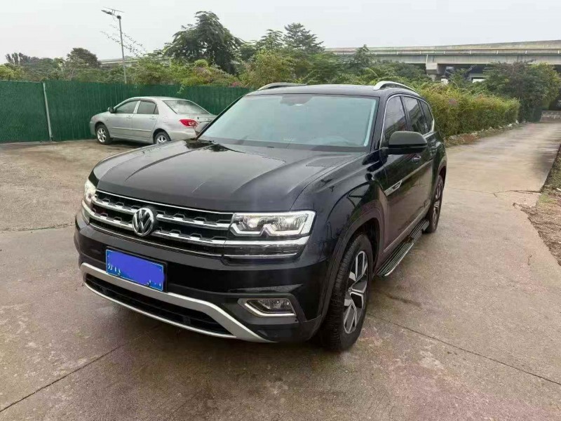 珠海20年大众途昂3