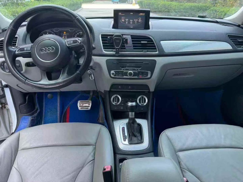 东营13年奥迪Q34