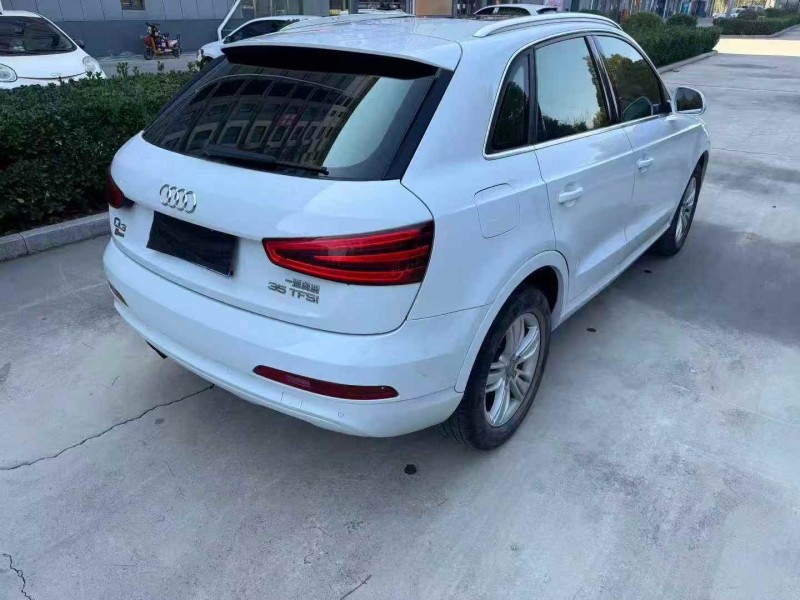 东营13年奥迪Q38