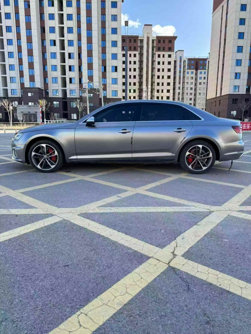 邯郸19年奥迪A4L7