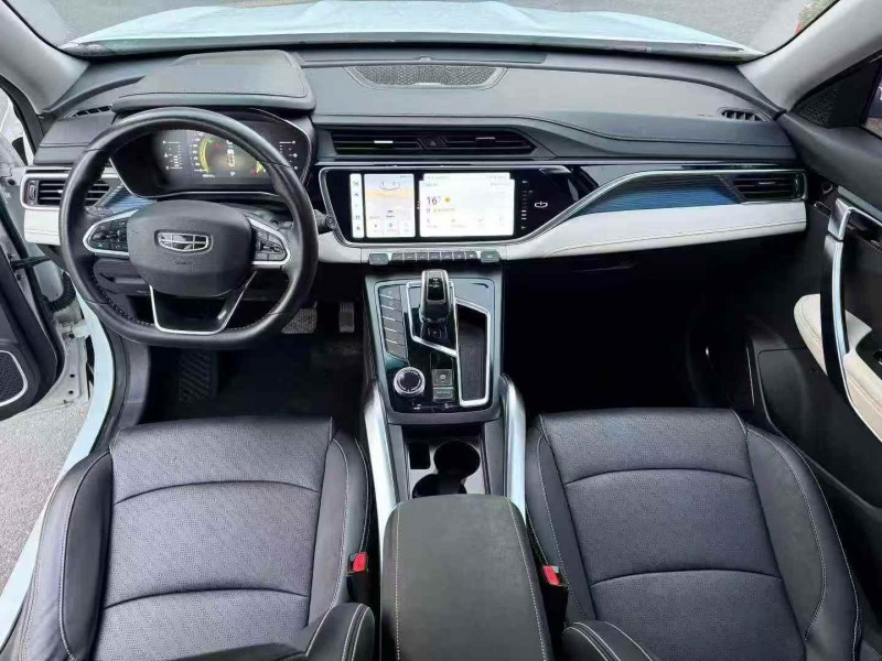 湖州22年吉利博越4