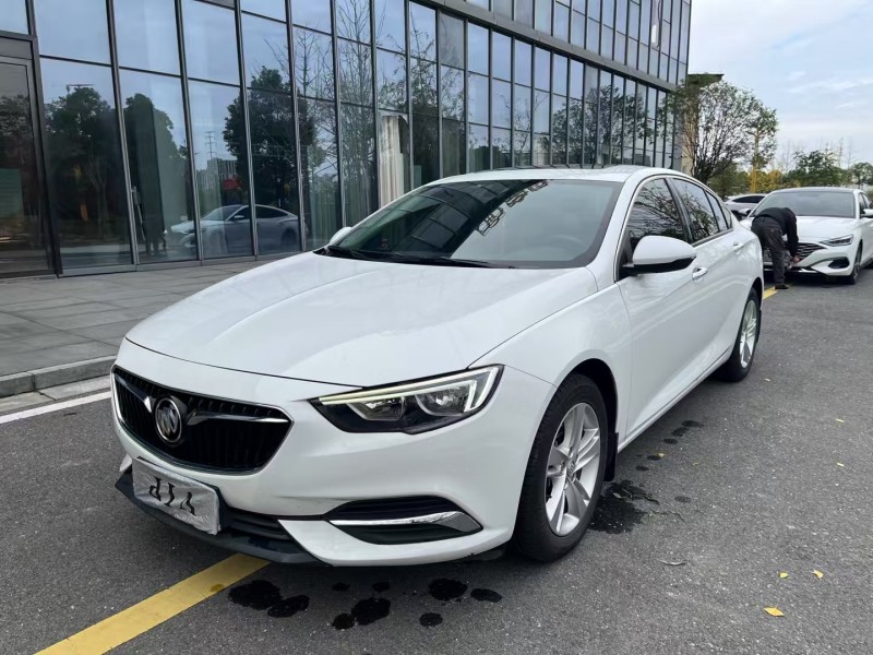 常德20年别克君威3