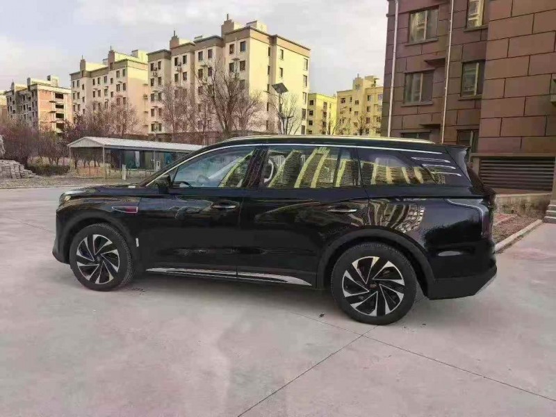 邯郸25年红旗HS78