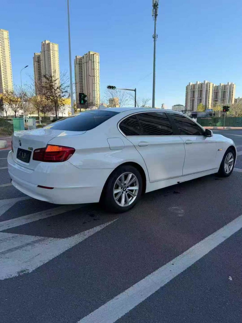 东营12年宝马5系7