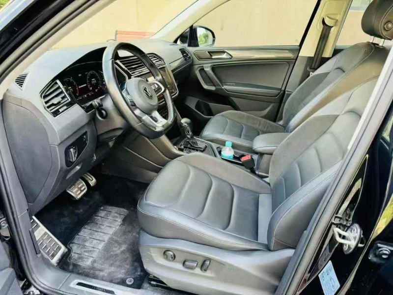 东营21年大众途观5