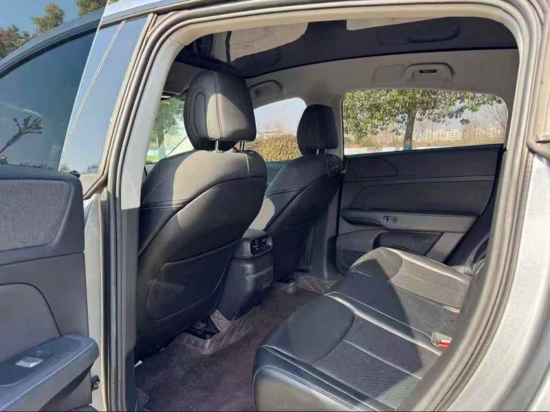 苏州23年小鹏汽车G65