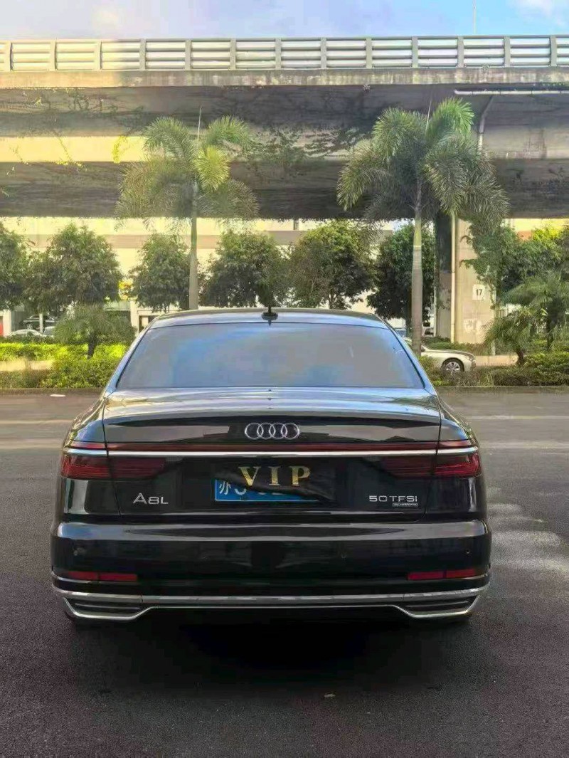 漳州21年奥迪A8L9