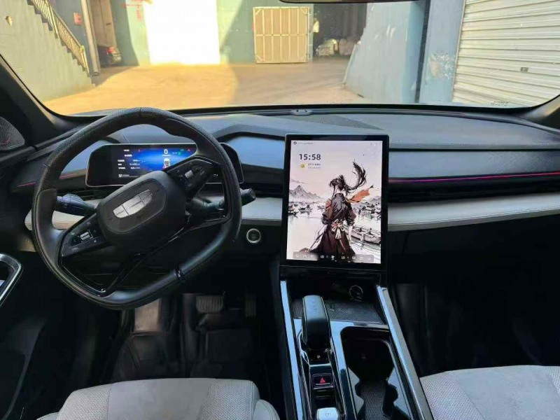 湖州23年吉利博越5