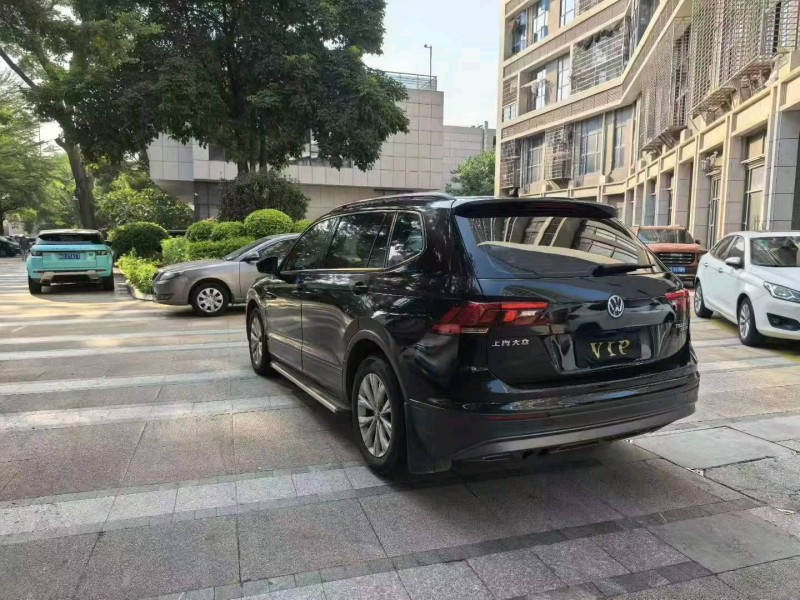 漳州17年大众途观7