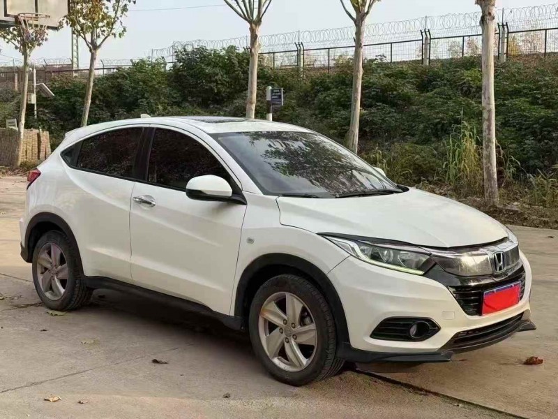 安阳21年本田缤智2