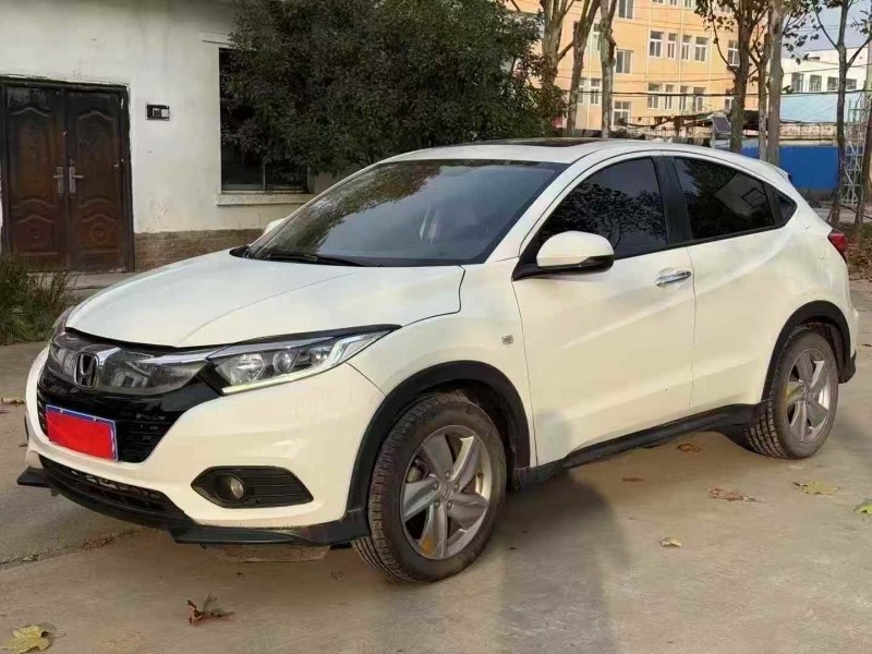 安阳21年本田缤智3