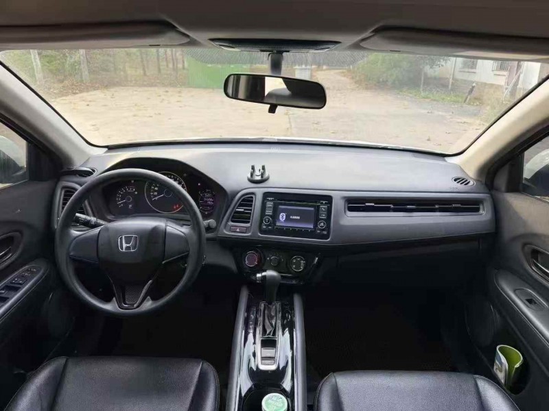 安阳21年本田缤智6