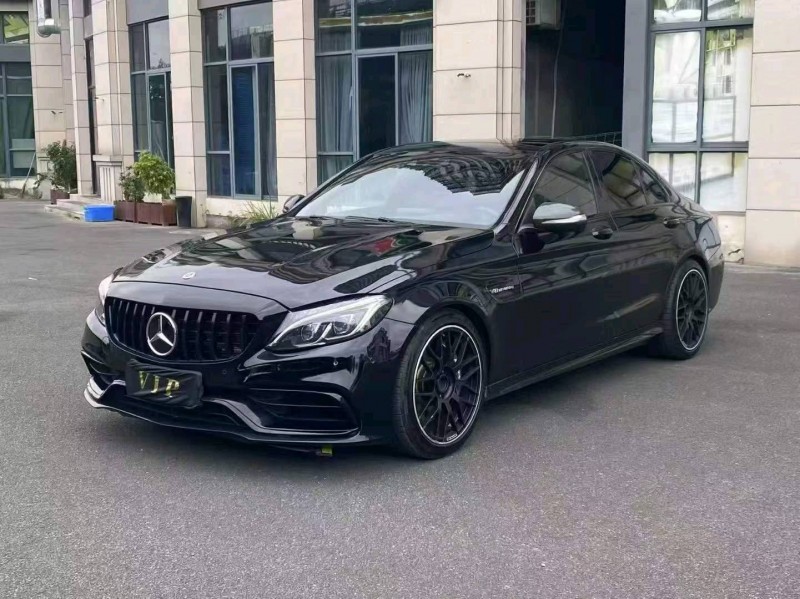 漳州18年奔驰AMG3