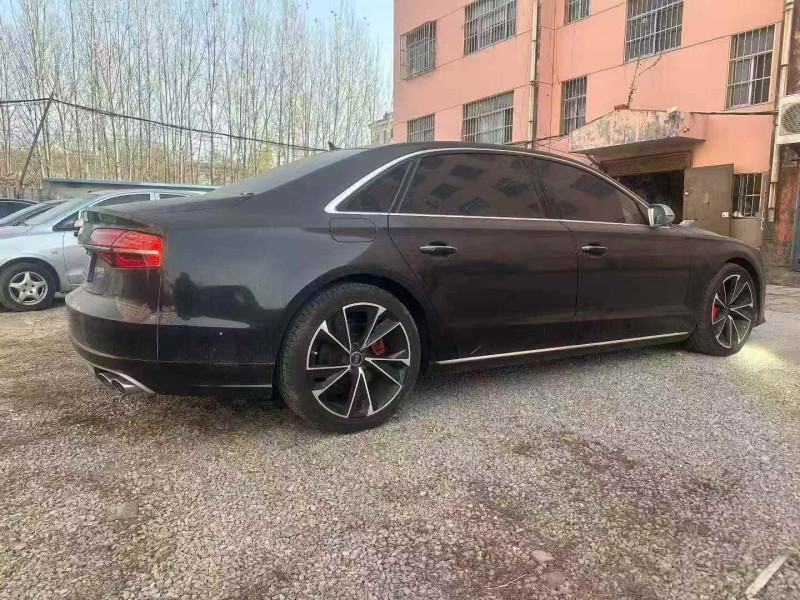 枣庄15年奥迪A8L3