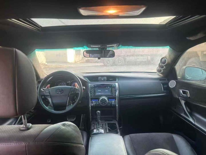 枣庄16年丰田锐志6