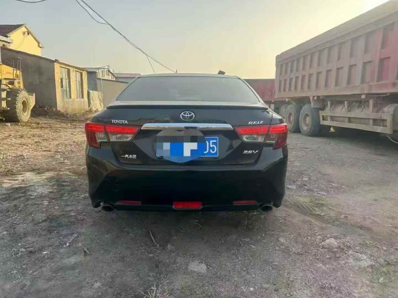 枣庄16年丰田锐志9