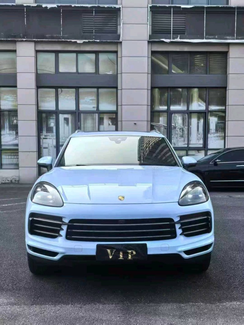 漳州19年保时捷卡宴1