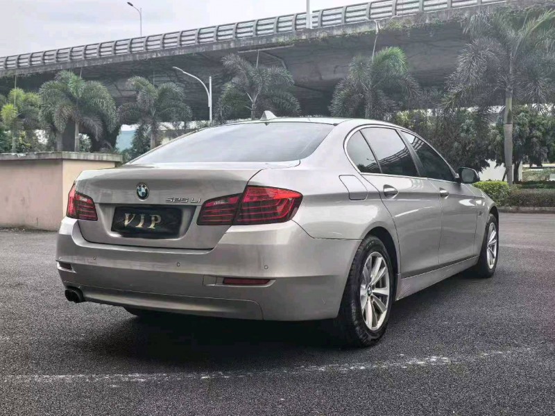 漳州16年宝马5系8