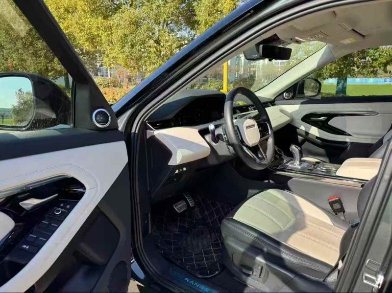 盐城22年路虎极光4