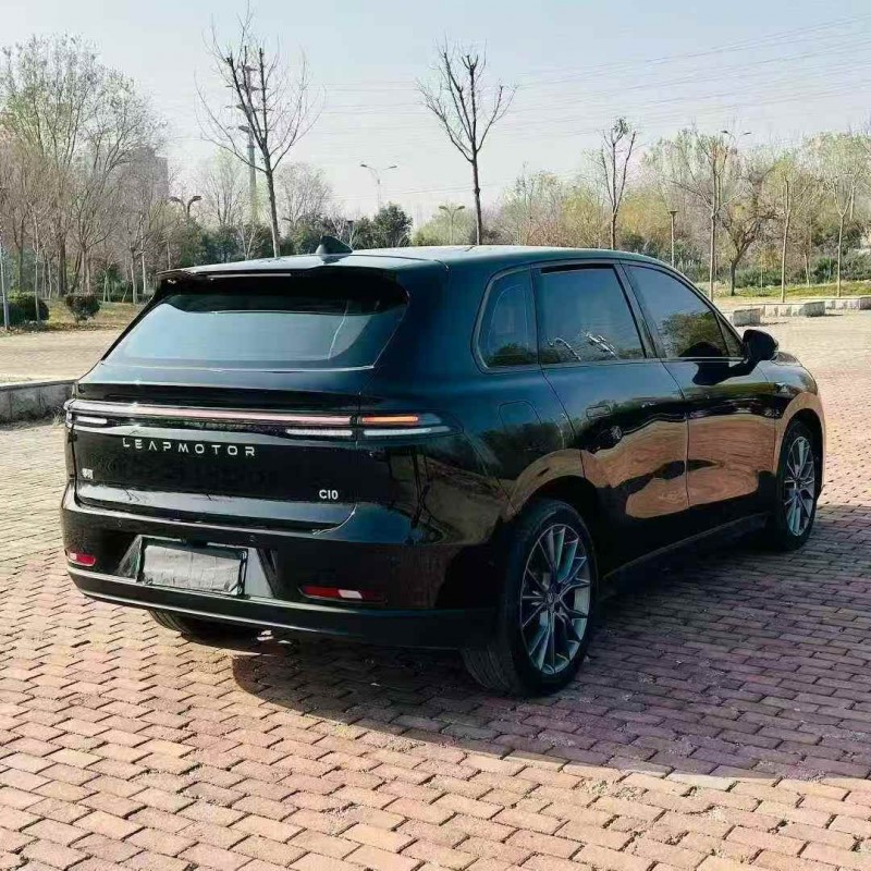 枣庄24年零跑汽车C109