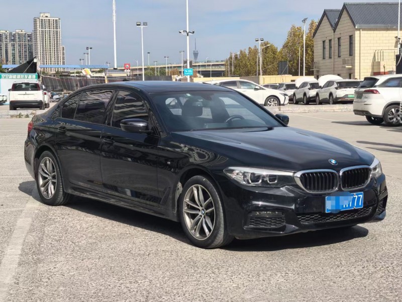 郑州19年宝马5系3