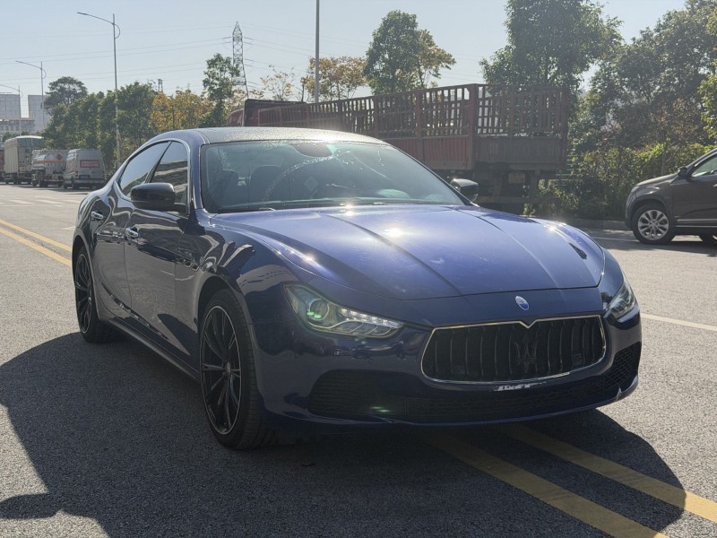 岳阳17年玛莎拉蒂Ghibli2