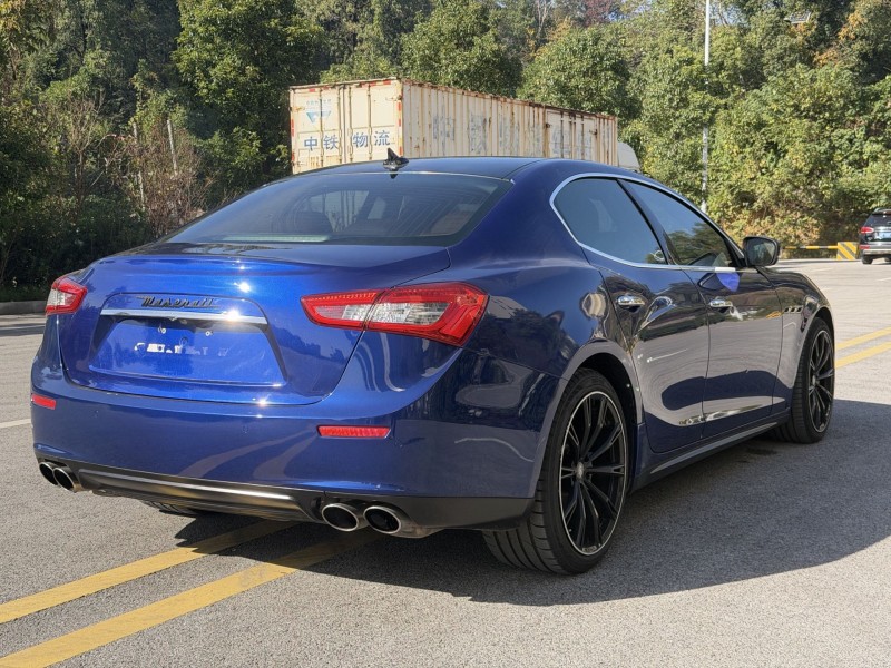 岳阳17年玛莎拉蒂Ghibli9