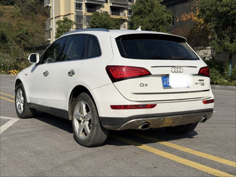 岳阳14年奥迪Q57