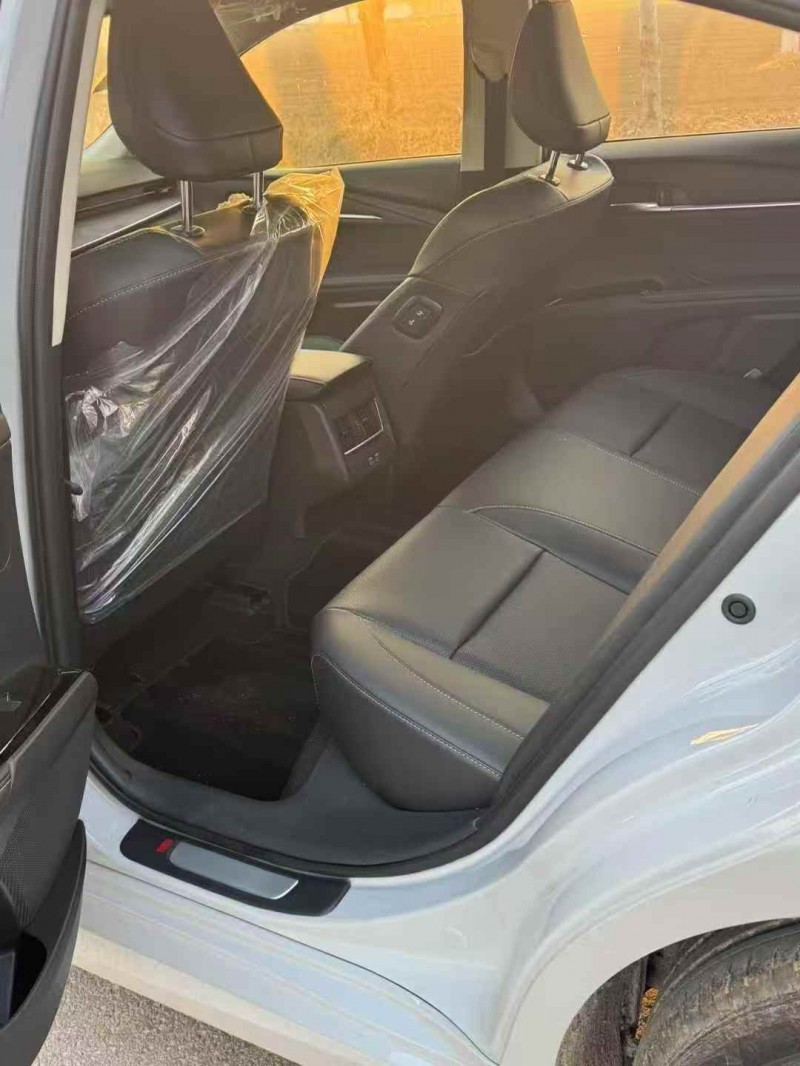 枣庄25年丰田凯美瑞4